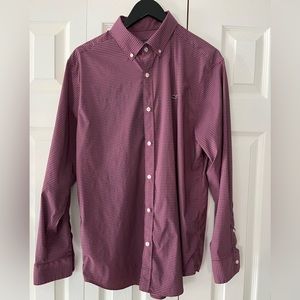 Men’s Large Vineyard Vines Whale Shirt.